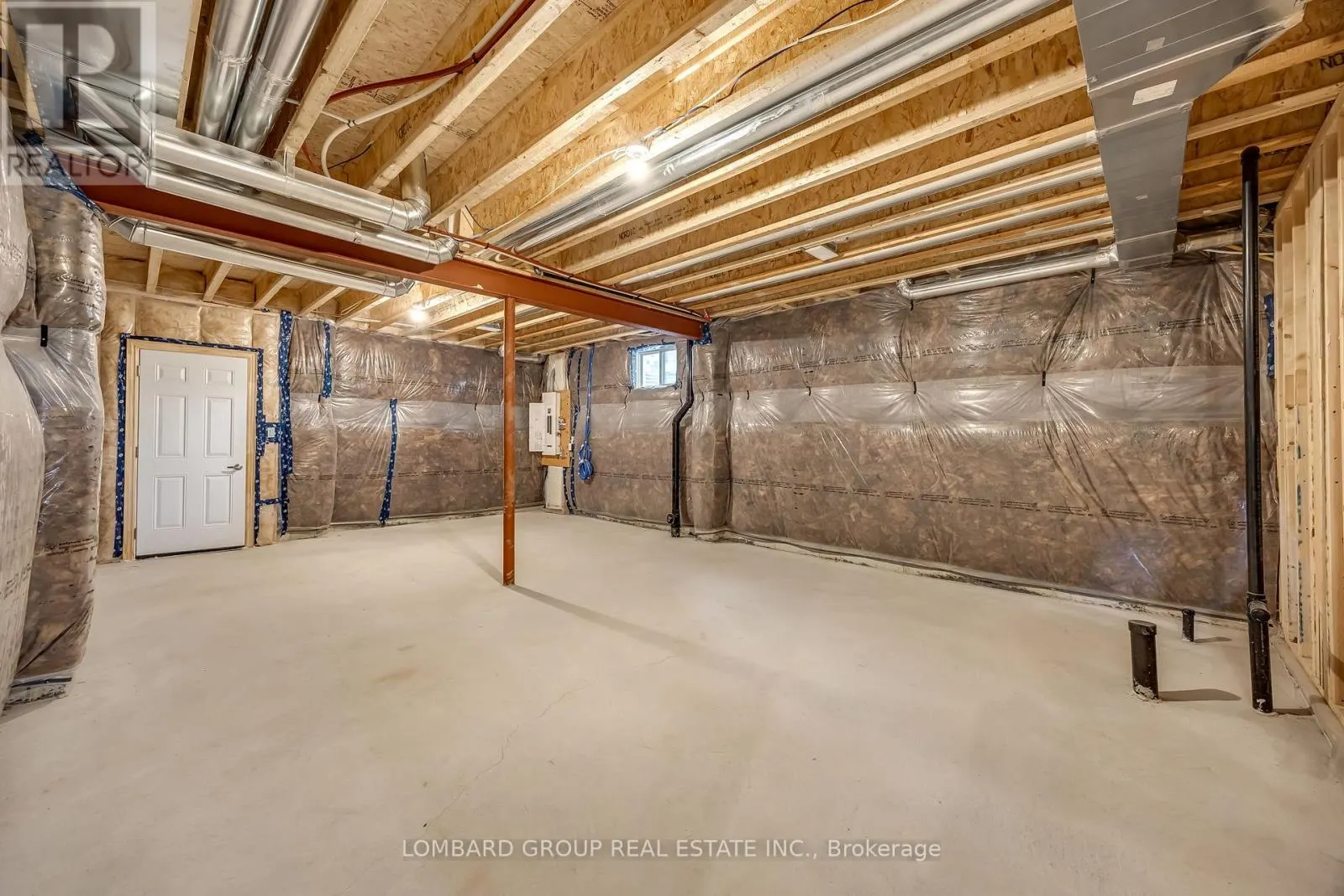 37 NORTH PARK BOULEVARD