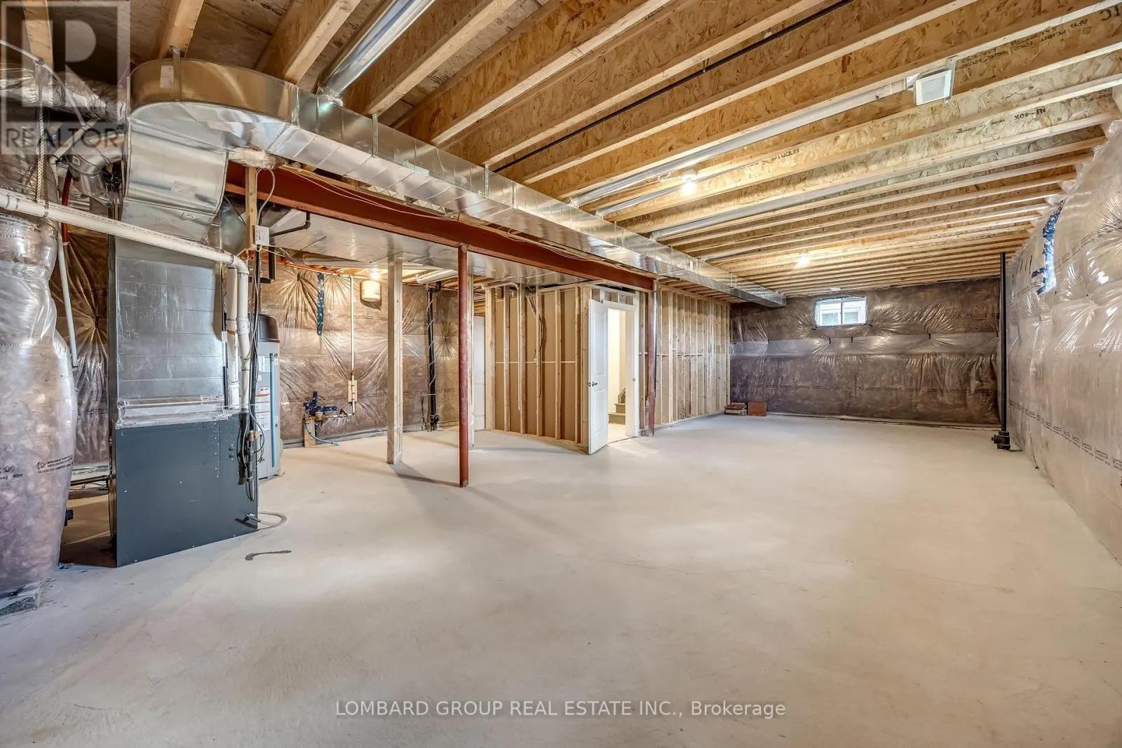 37 NORTH PARK BOULEVARD