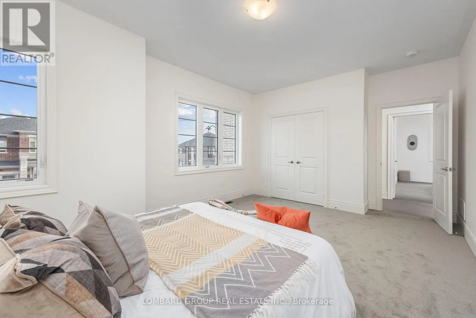 37 NORTH PARK BOULEVARD