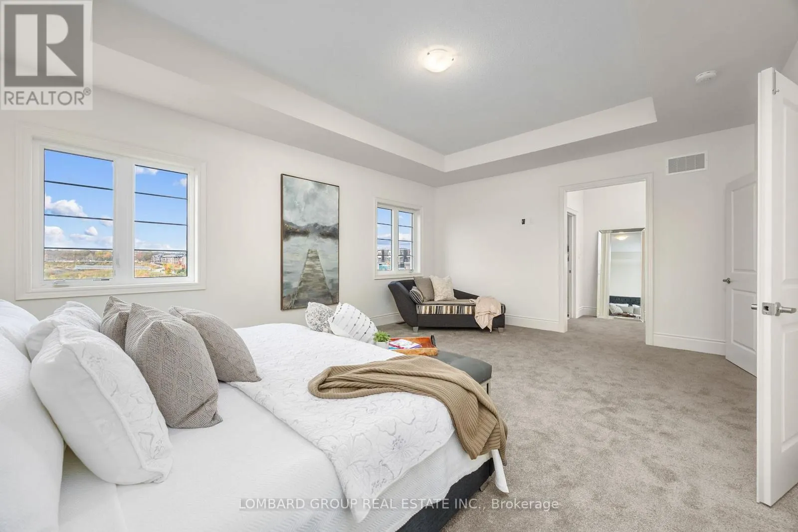 37 NORTH PARK BOULEVARD