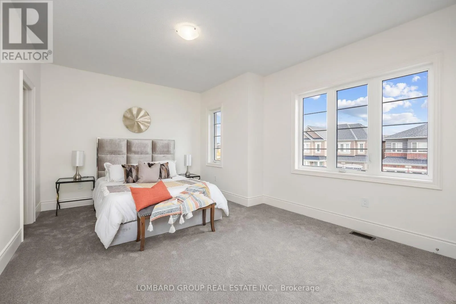 37 NORTH PARK BOULEVARD