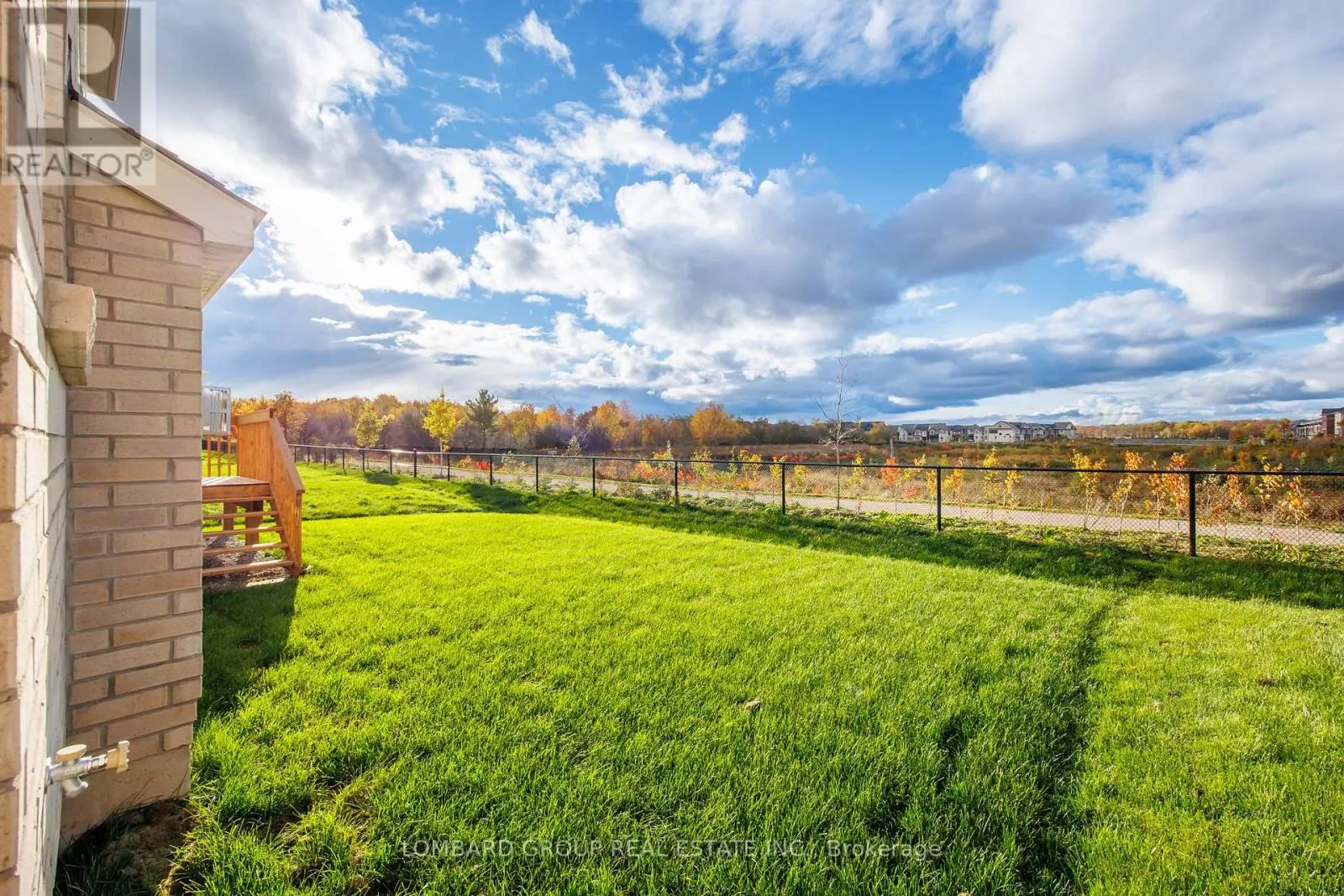 37 NORTH PARK BOULEVARD