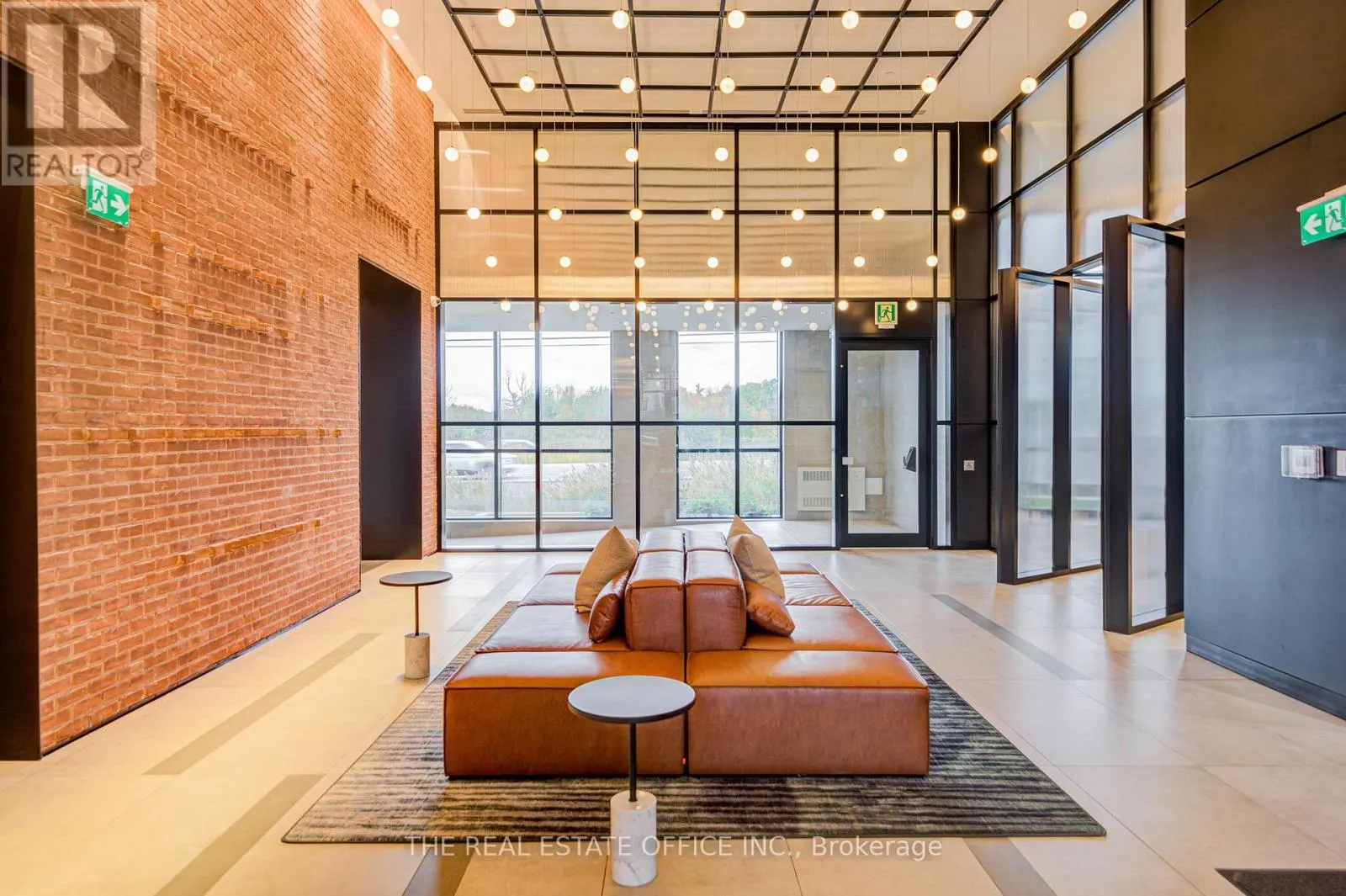 601 - 3220 WILLIAM COLTSON AVENUE