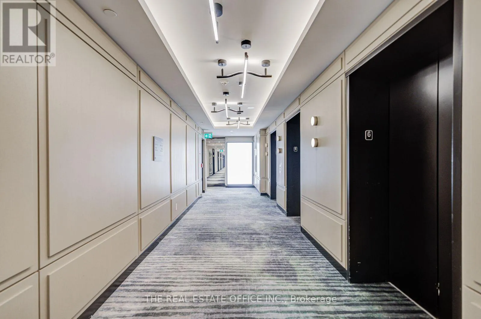 601 - 3220 WILLIAM COLTSON AVENUE