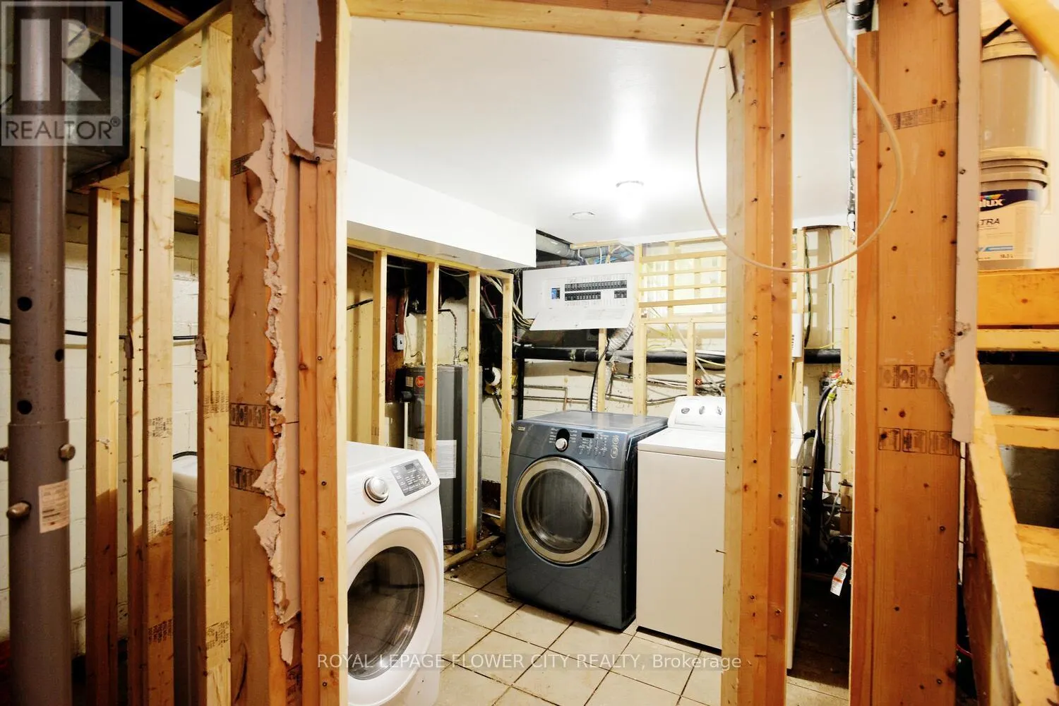 15790 MISSISSAUGA ROAD