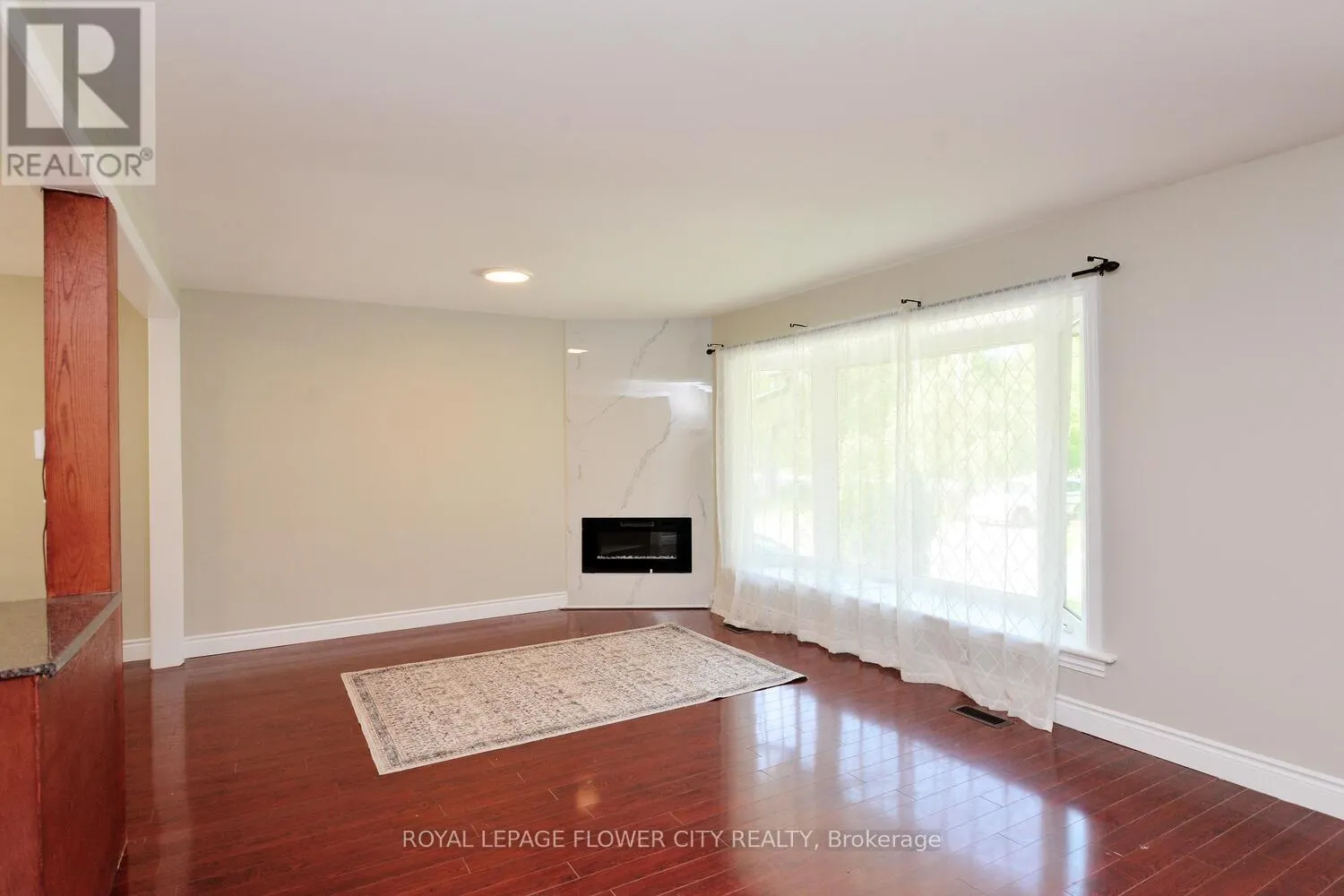 15790 MISSISSAUGA ROAD