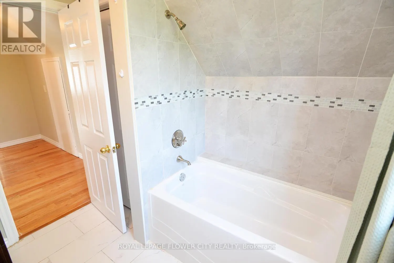 15790 MISSISSAUGA ROAD