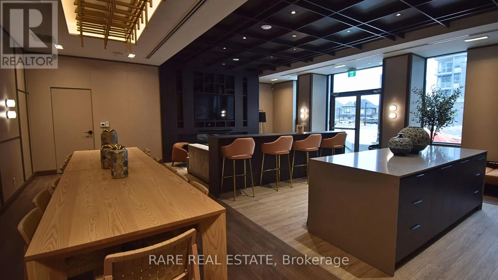 312 - 2501 SAW WHET BOULEVARD