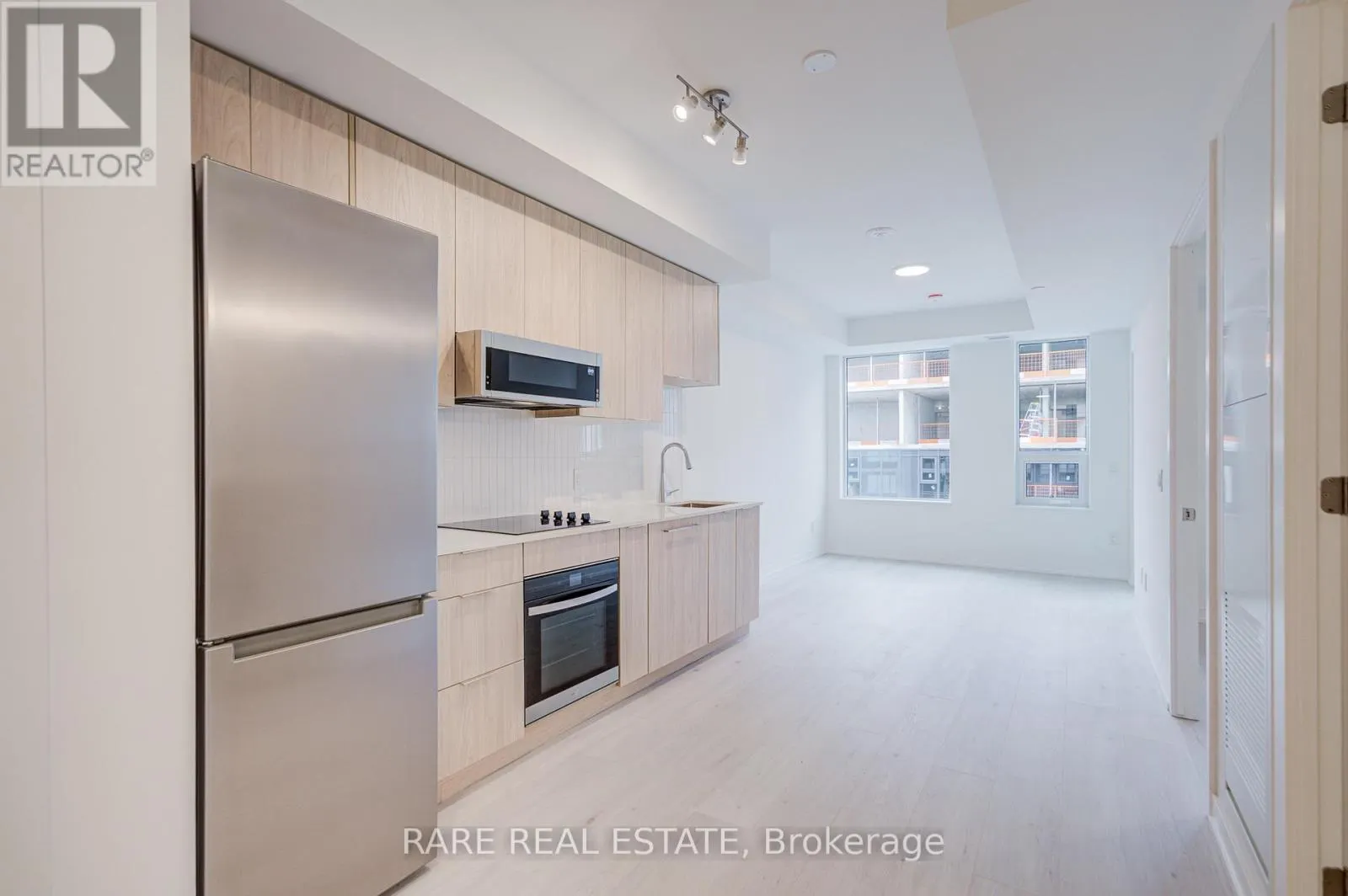 312 - 2501 SAW WHET BOULEVARD