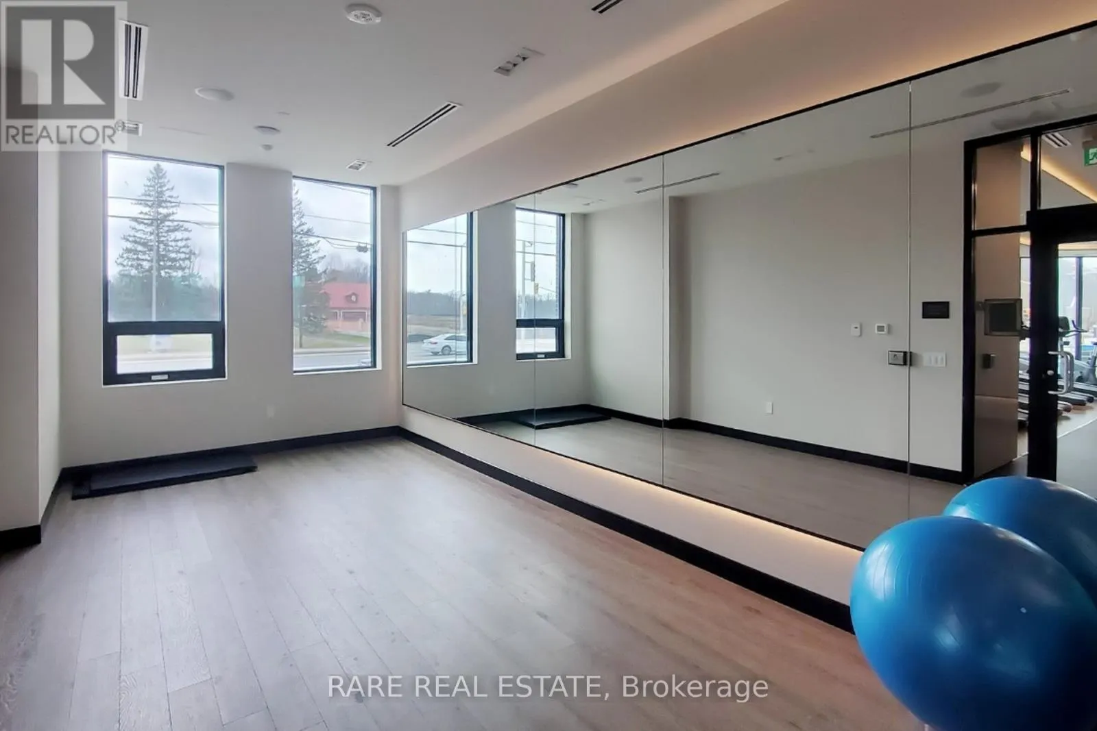 312 - 2501 SAW WHET BOULEVARD