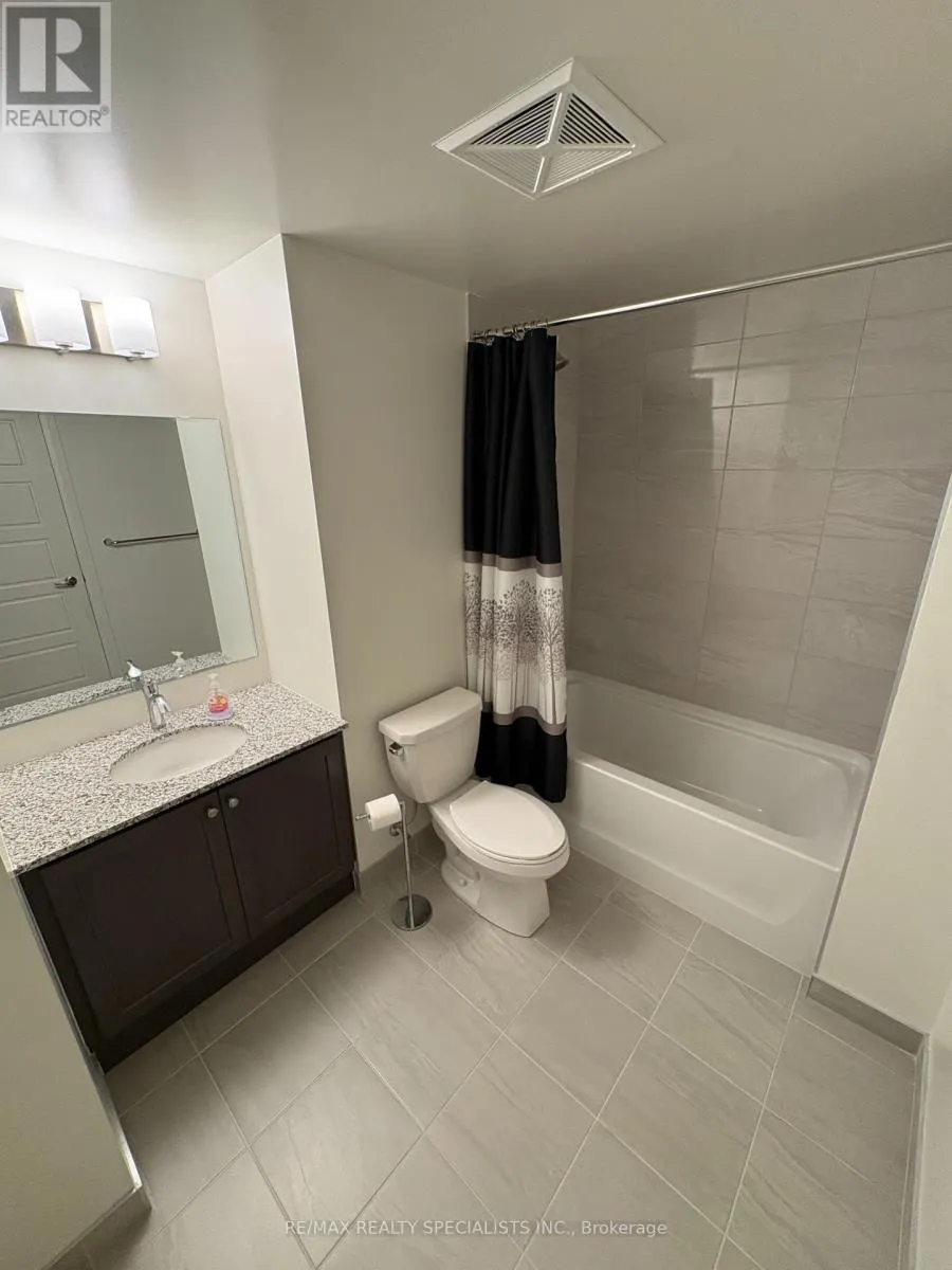 811 - 3006 WILLIAM CUTMORE BOULEVARD