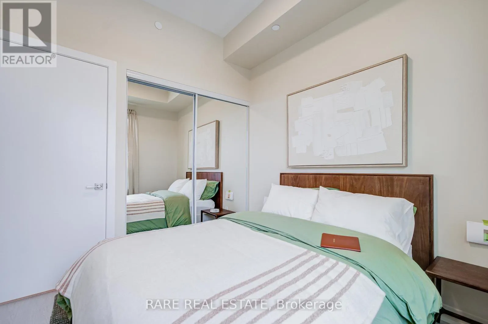 413 - 2501 SAW WHET BOULEVARD