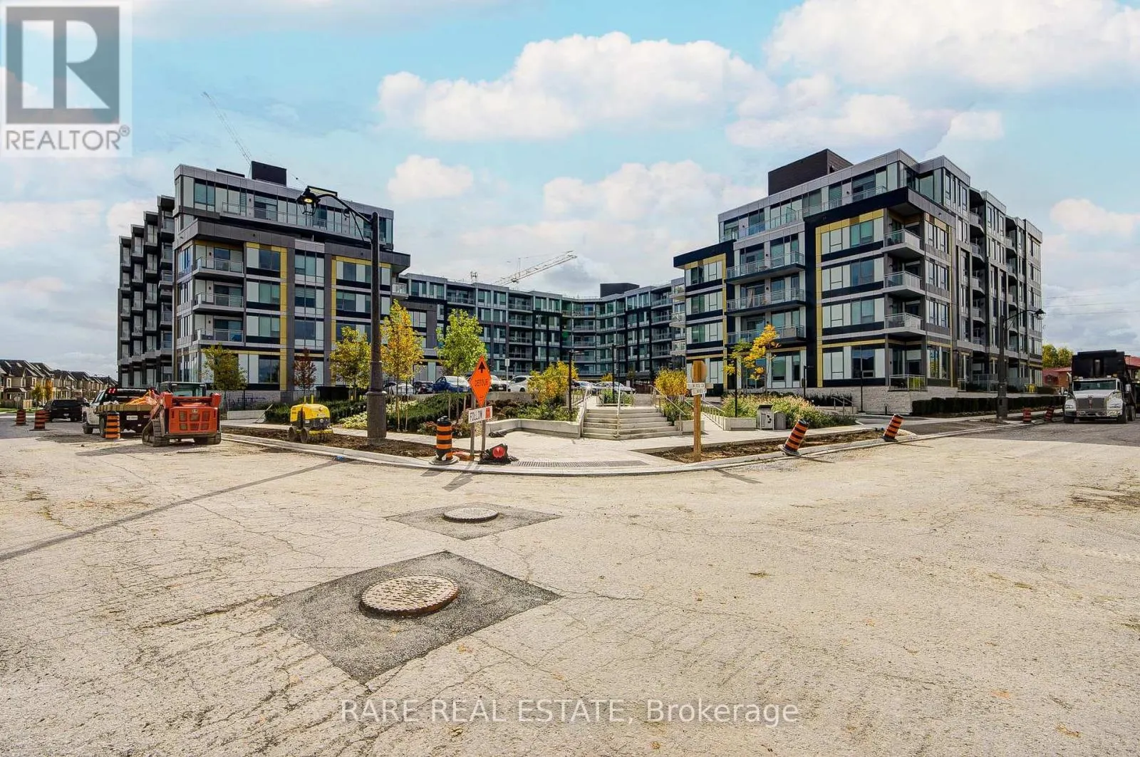 413 - 2501 SAW WHET BOULEVARD