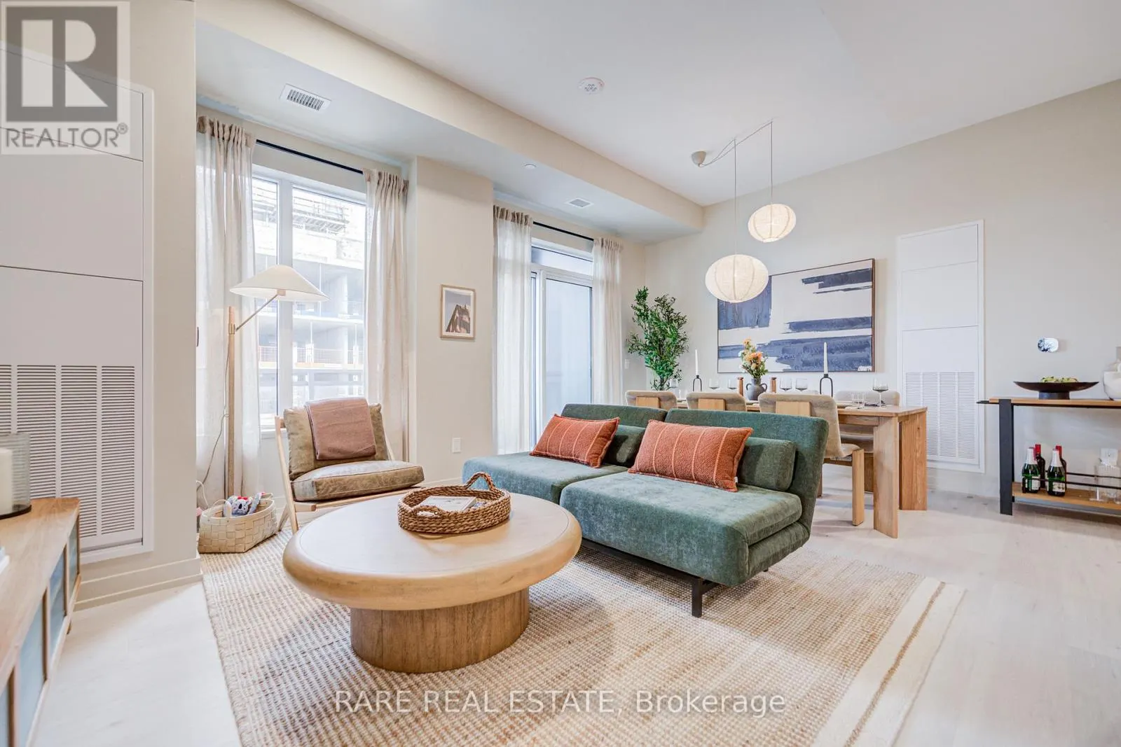 413 - 2501 SAW WHET BOULEVARD