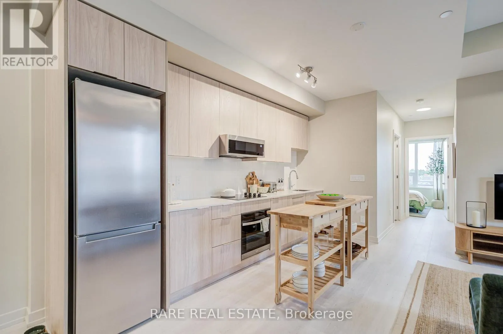 413 - 2501 SAW WHET BOULEVARD