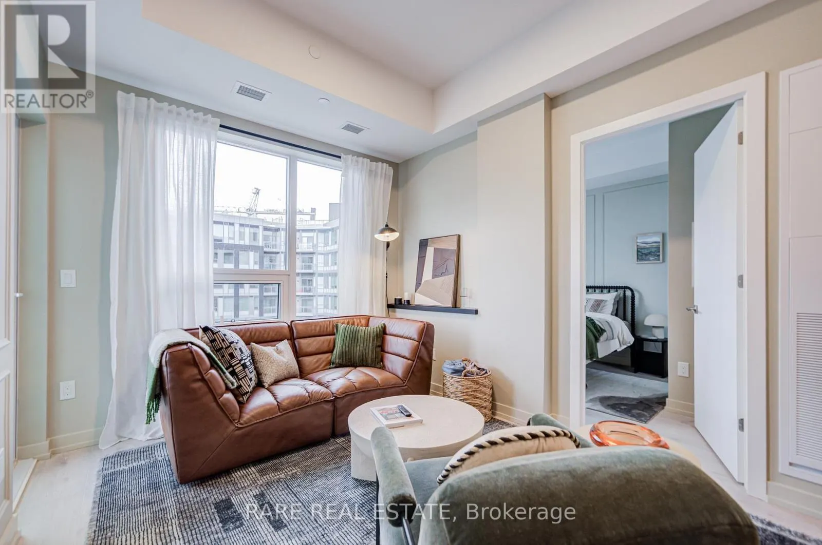 444 - 2501 SAW WHET BOULEVARD