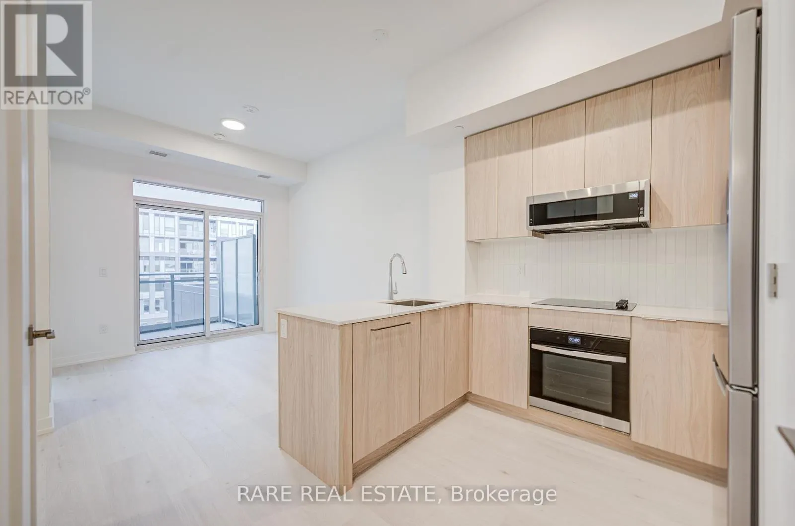 403 - 2501 SAW WHET BOULEVARD