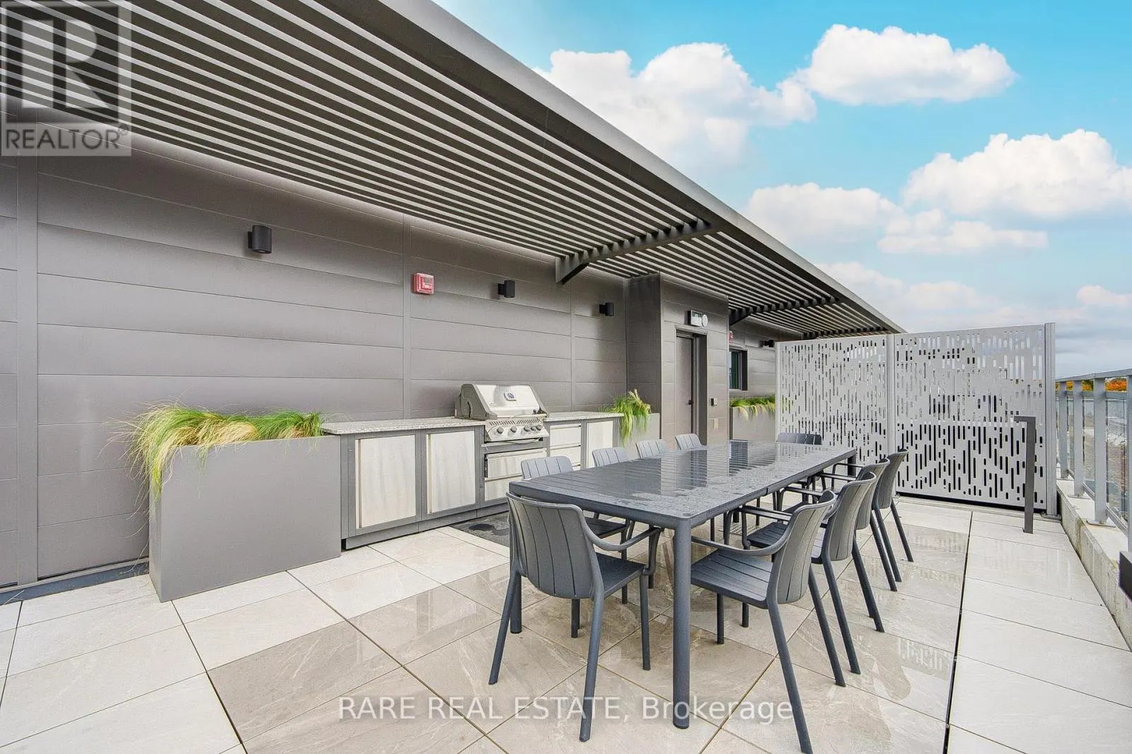 450 - 2501 SAW WHET BOULEVARD