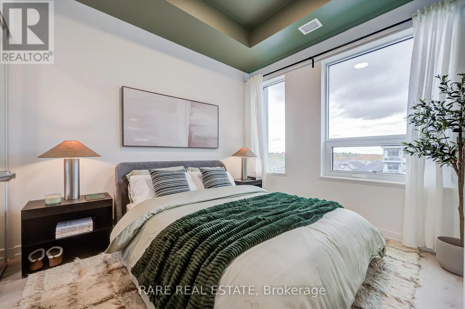 450 - 2501 SAW WHET BOULEVARD