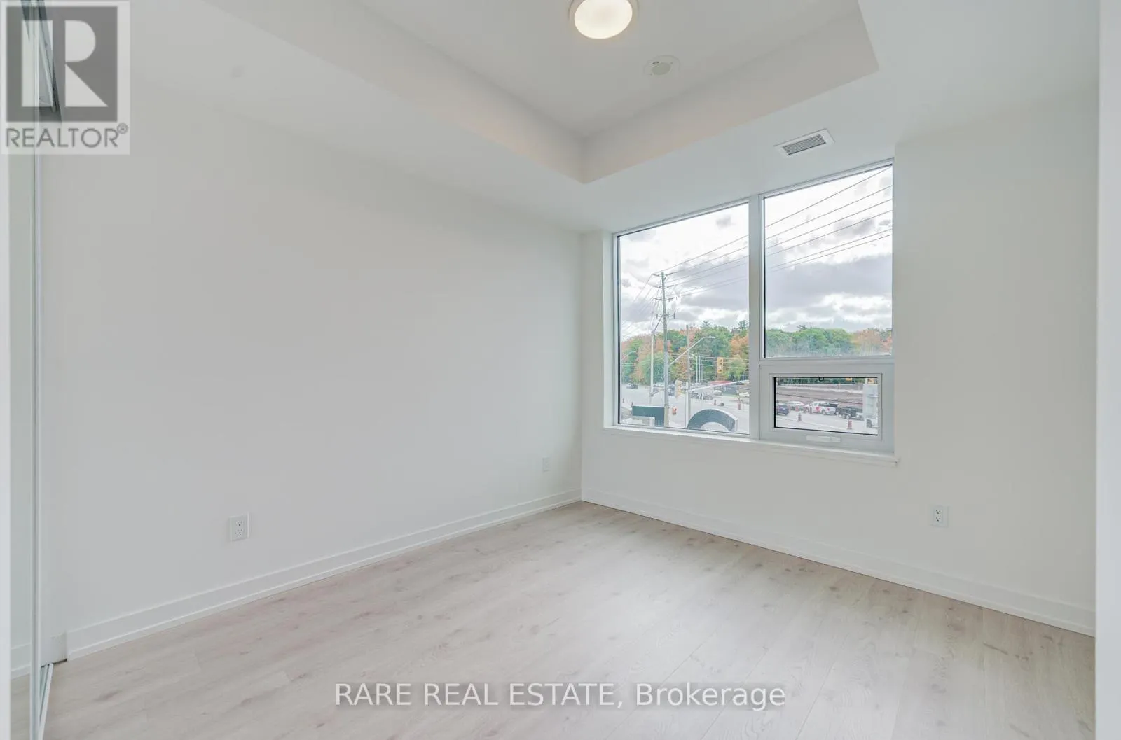 224 - 2501 SAW WHET BOULEVARD