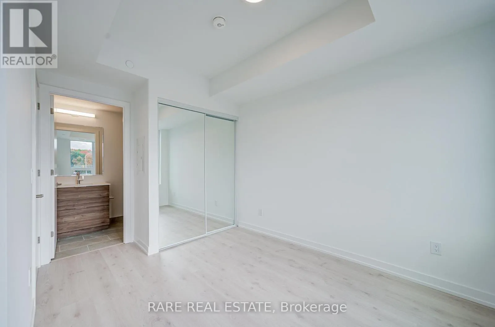 224 - 2501 SAW WHET BOULEVARD