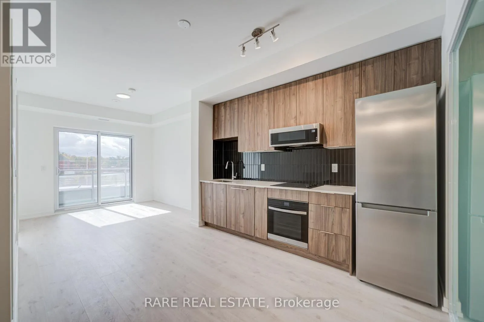 224 - 2501 SAW WHET BOULEVARD