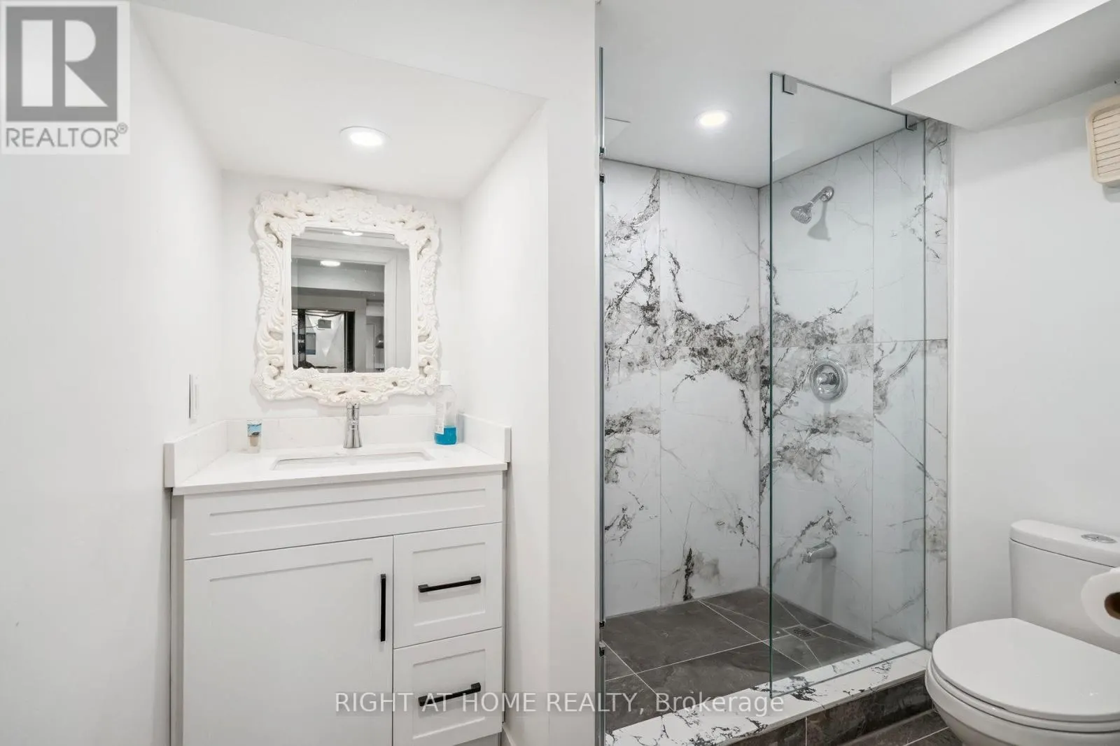 2343 MOUNTAINSIDE DRIVE