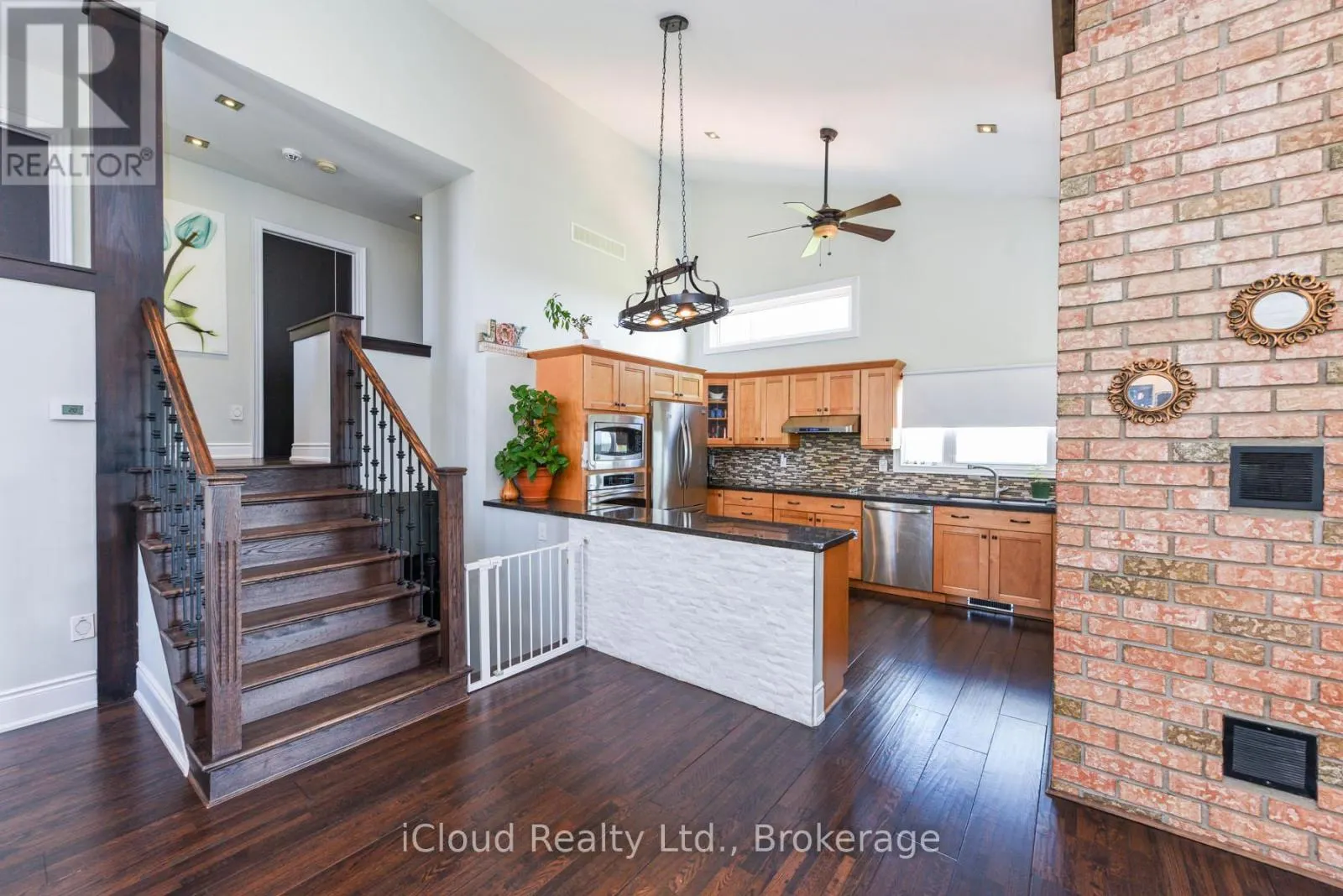 4573 CHARLESTON SIDE ROAD