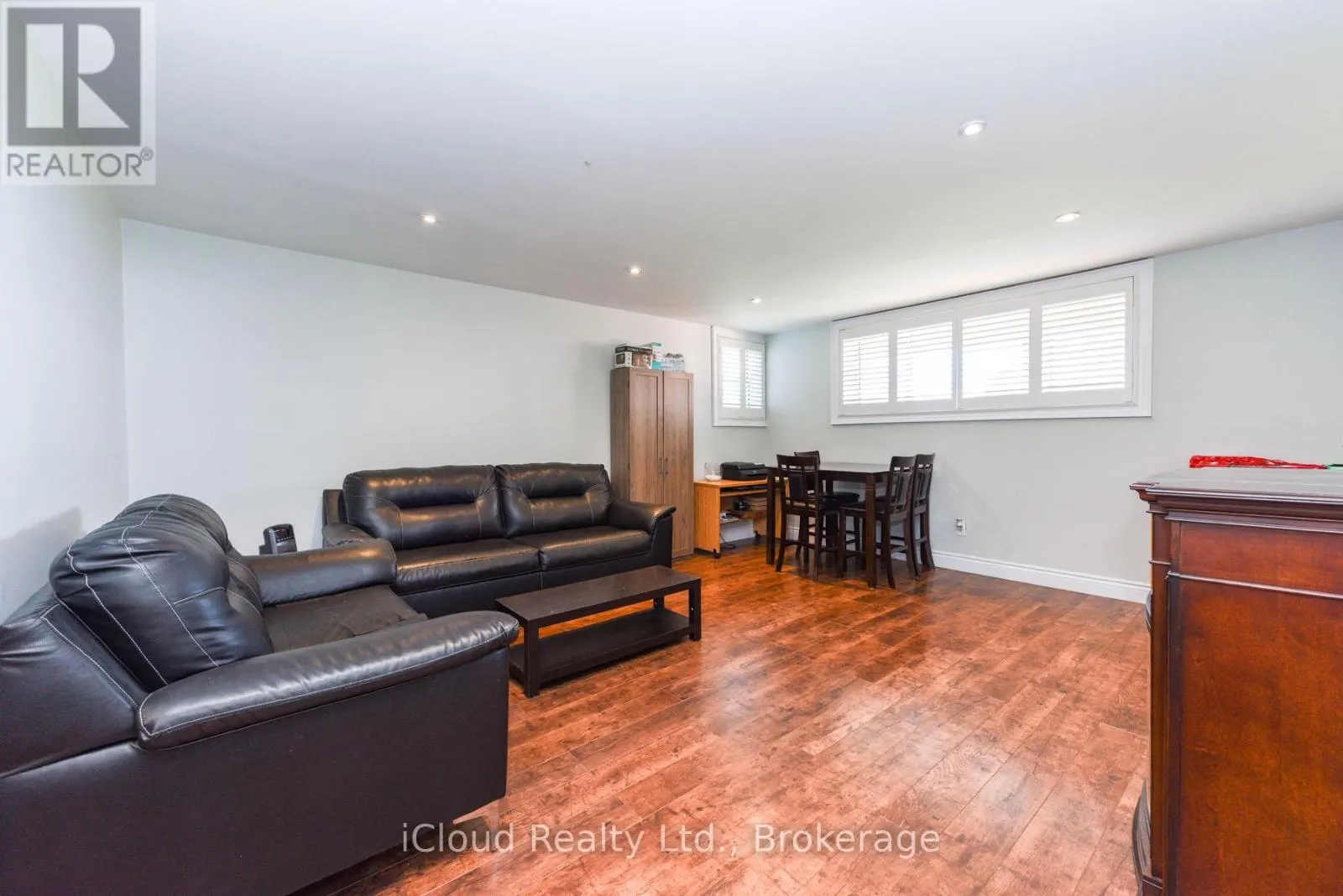 4573 CHARLESTON SIDE ROAD