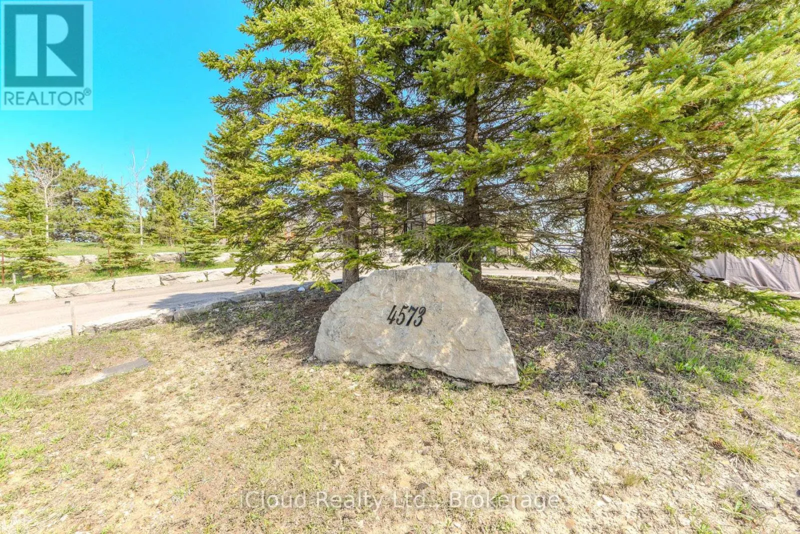 4573 CHARLESTON SIDE ROAD