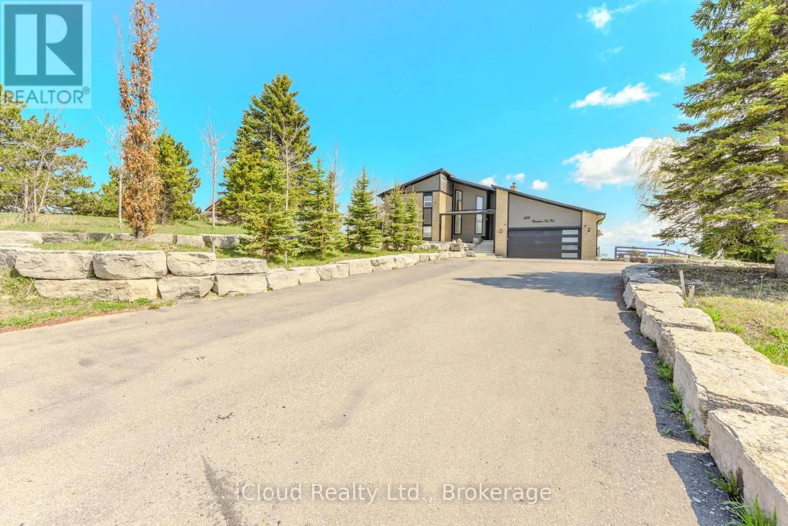 4573 CHARLESTON SIDE ROAD