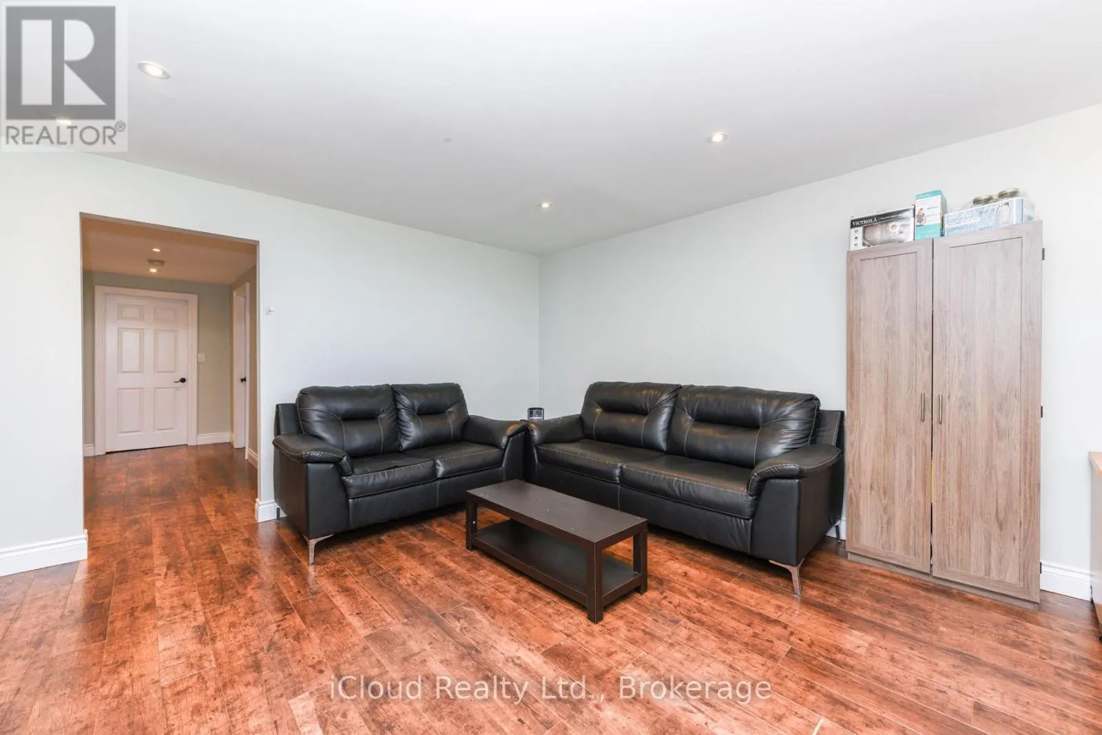 4573 CHARLESTON SIDE ROAD