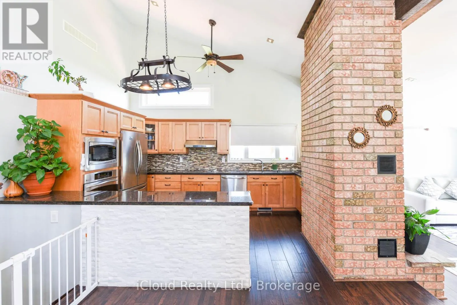 4573 CHARLESTON SIDE ROAD