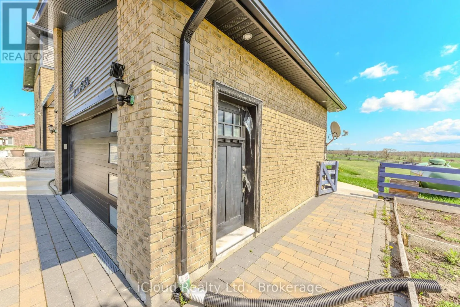 4573 CHARLESTON SIDE ROAD