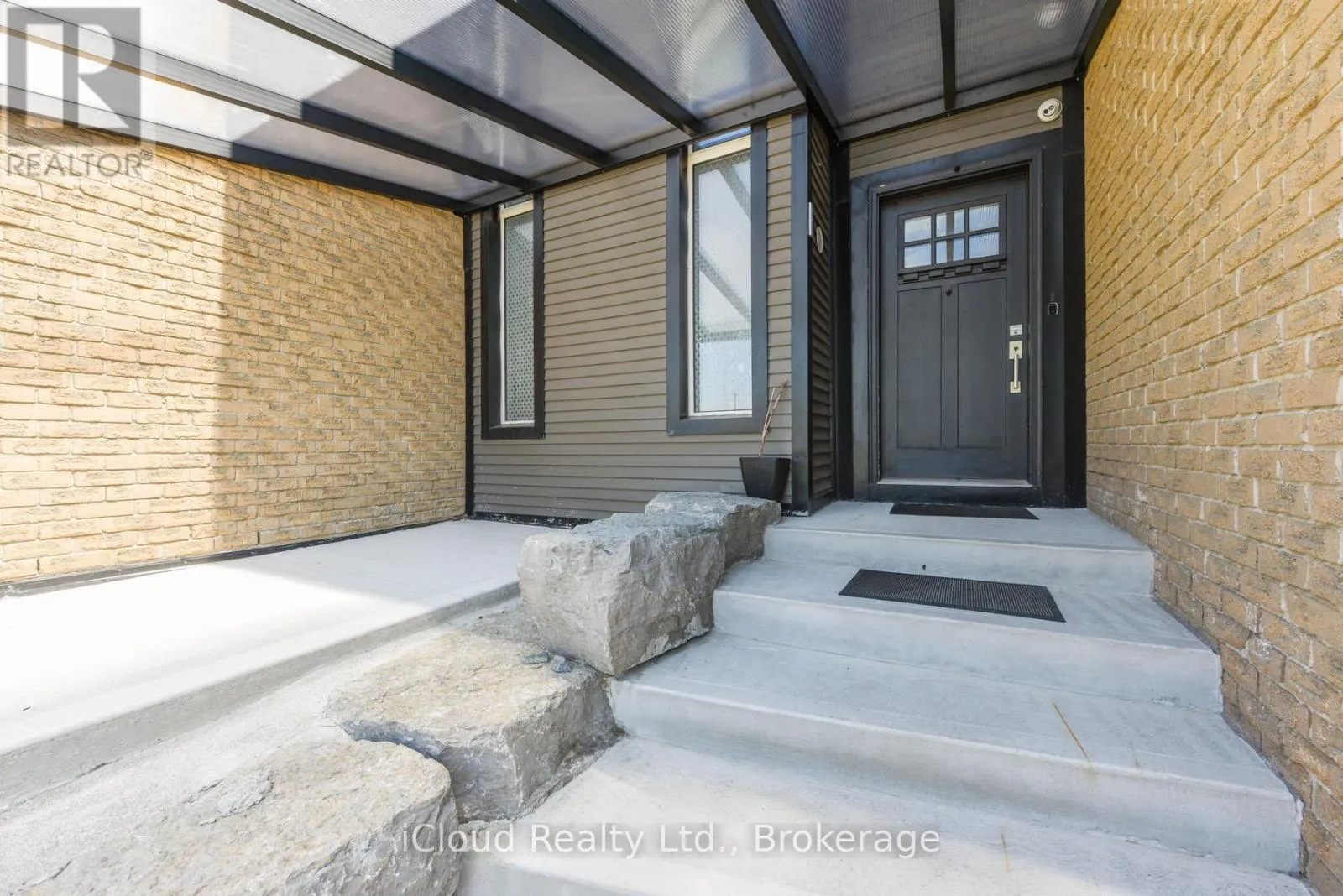 4573 CHARLESTON SIDE ROAD