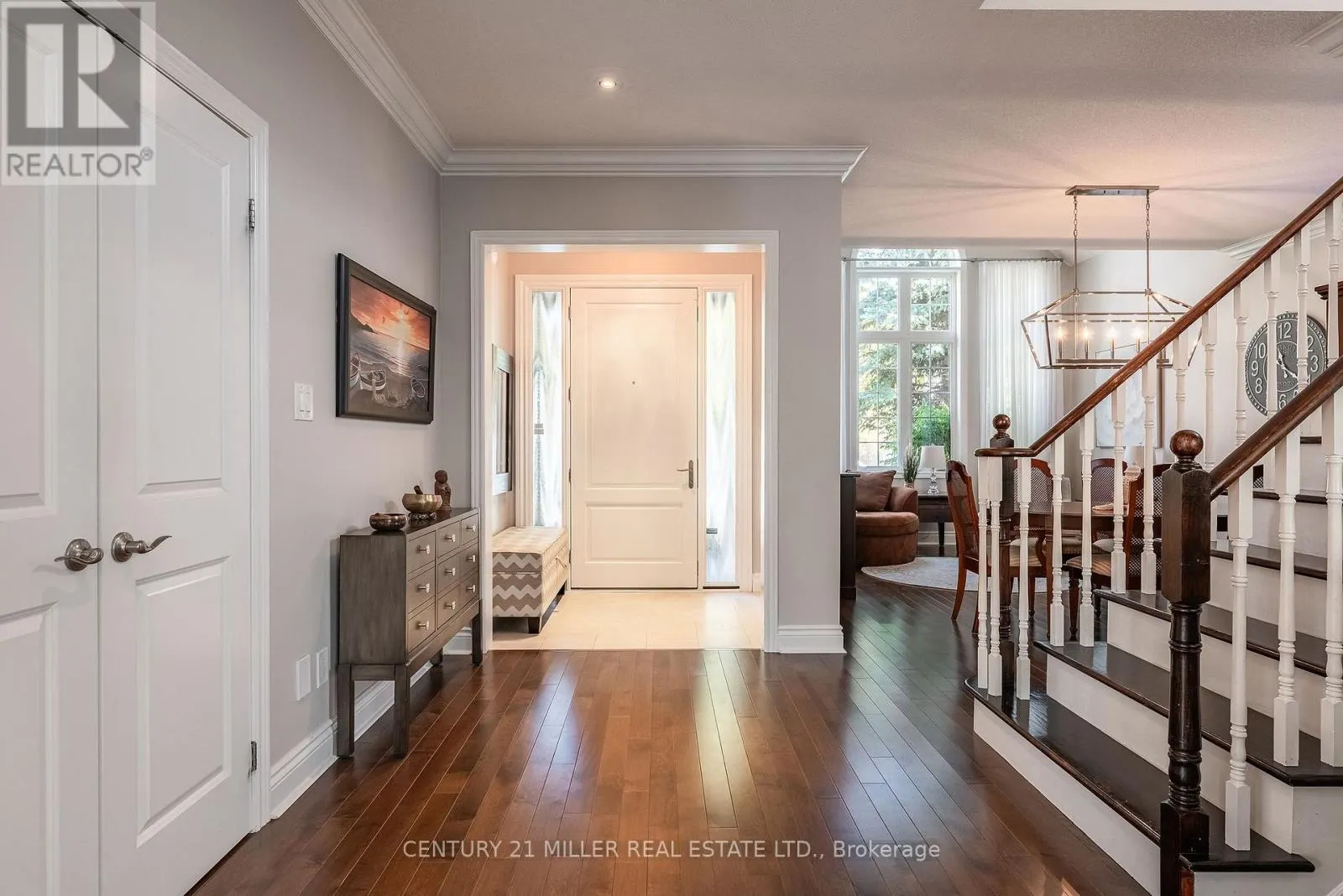 2124 BLACKFOREST CRESCENT