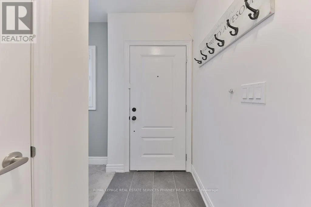 10 - 2160 TRAFALGAR ROAD W