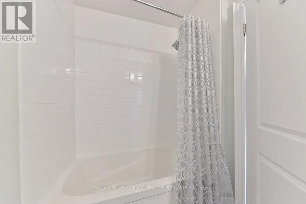 10 - 2160 TRAFALGAR ROAD W