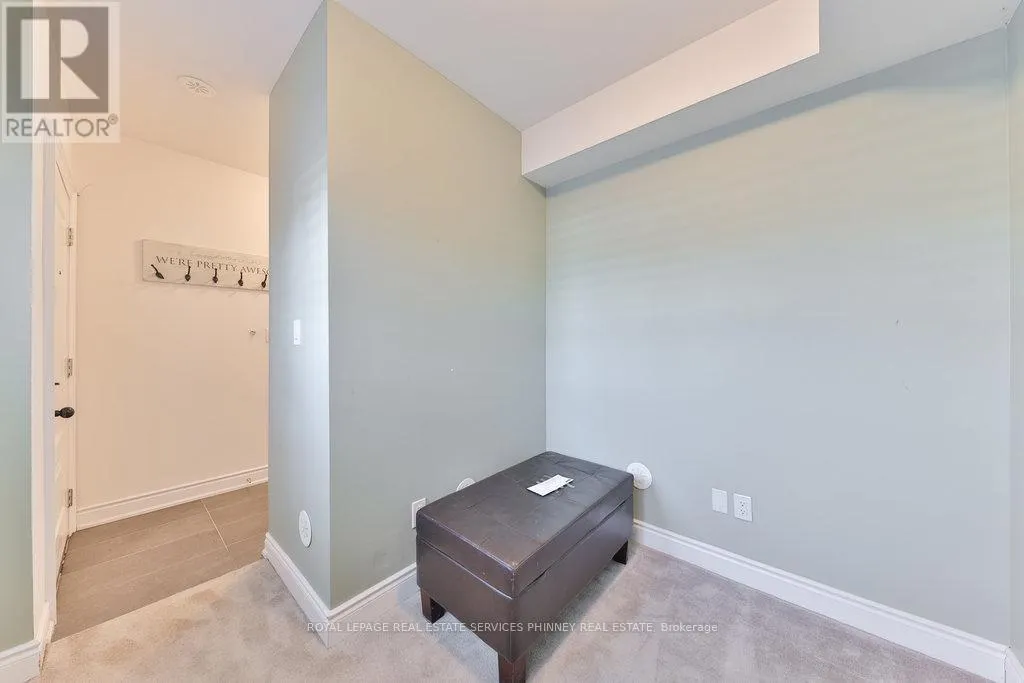 10 - 2160 TRAFALGAR ROAD W