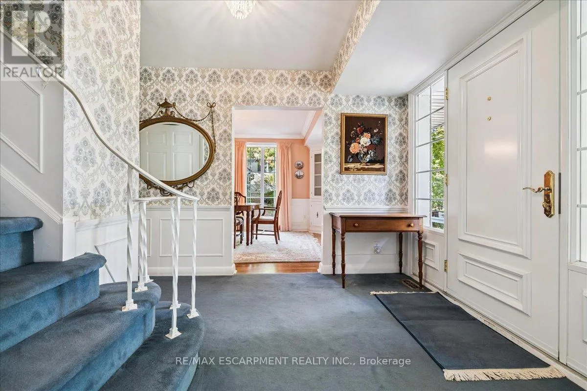 222 STRATHCONA DRIVE