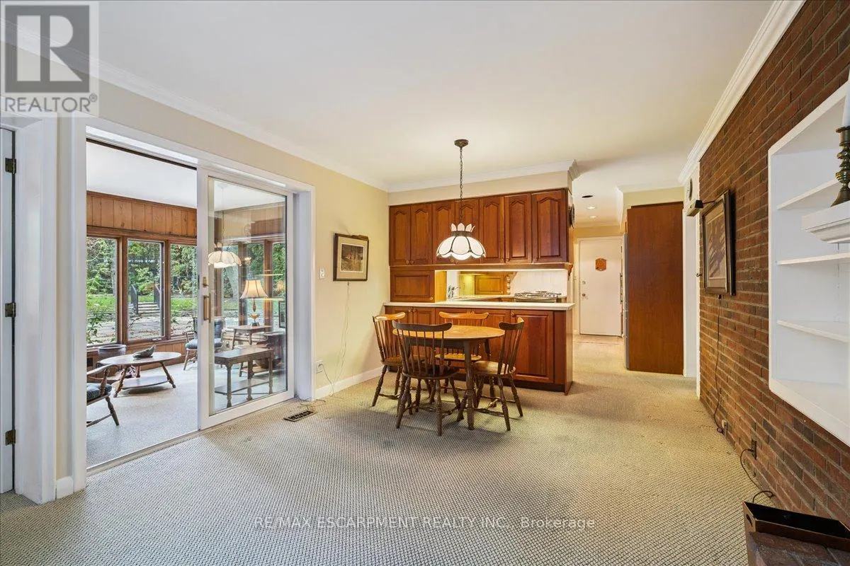 222 STRATHCONA DRIVE