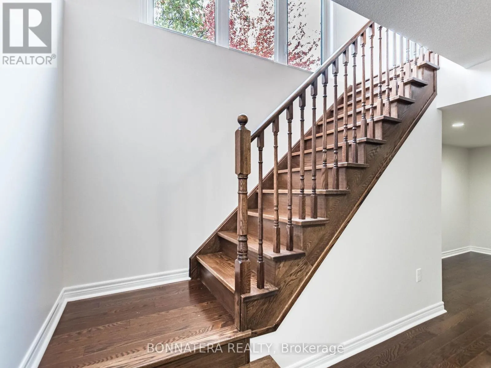 19 - 3275 STALYBRIDGE DRIVE