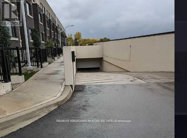 1135 COOKE BOULEVARD