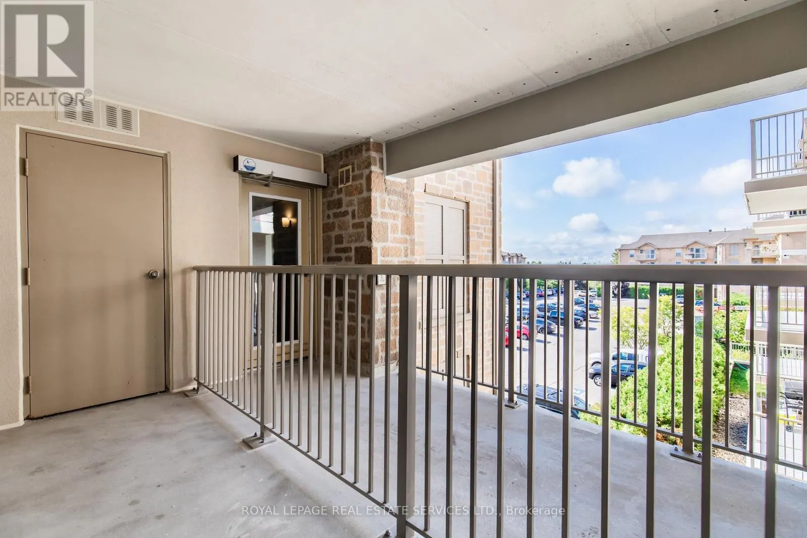 308 - 1480 BISHOPS GATE