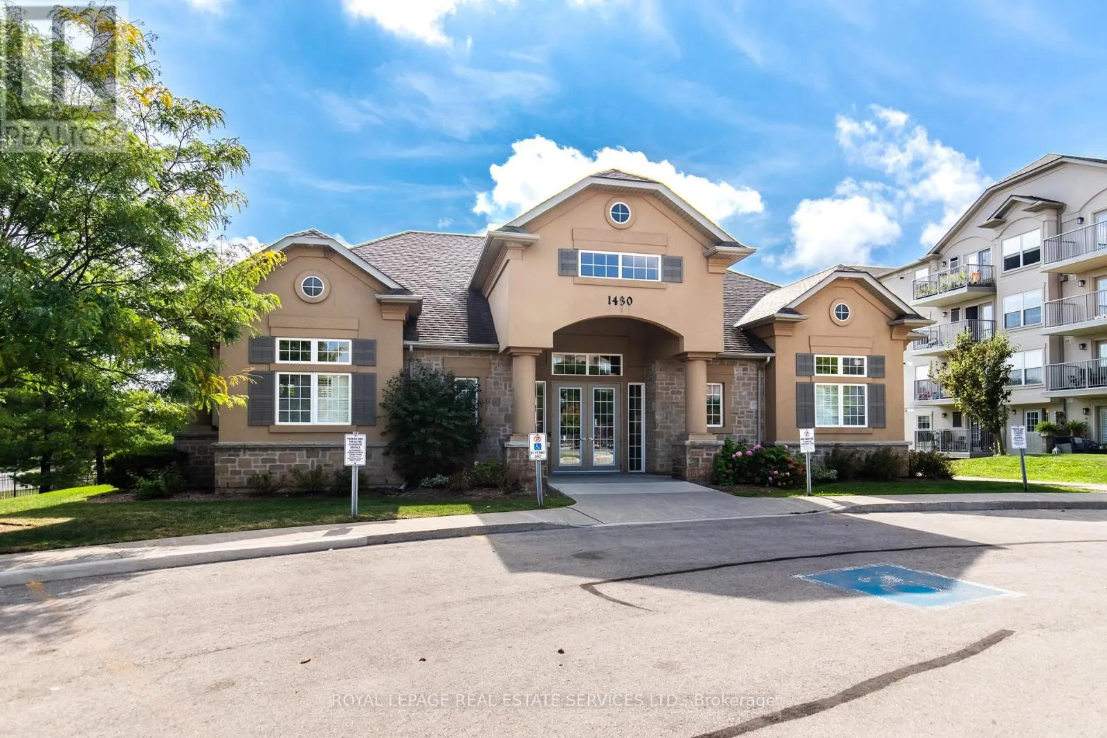 308 - 1480 BISHOPS GATE