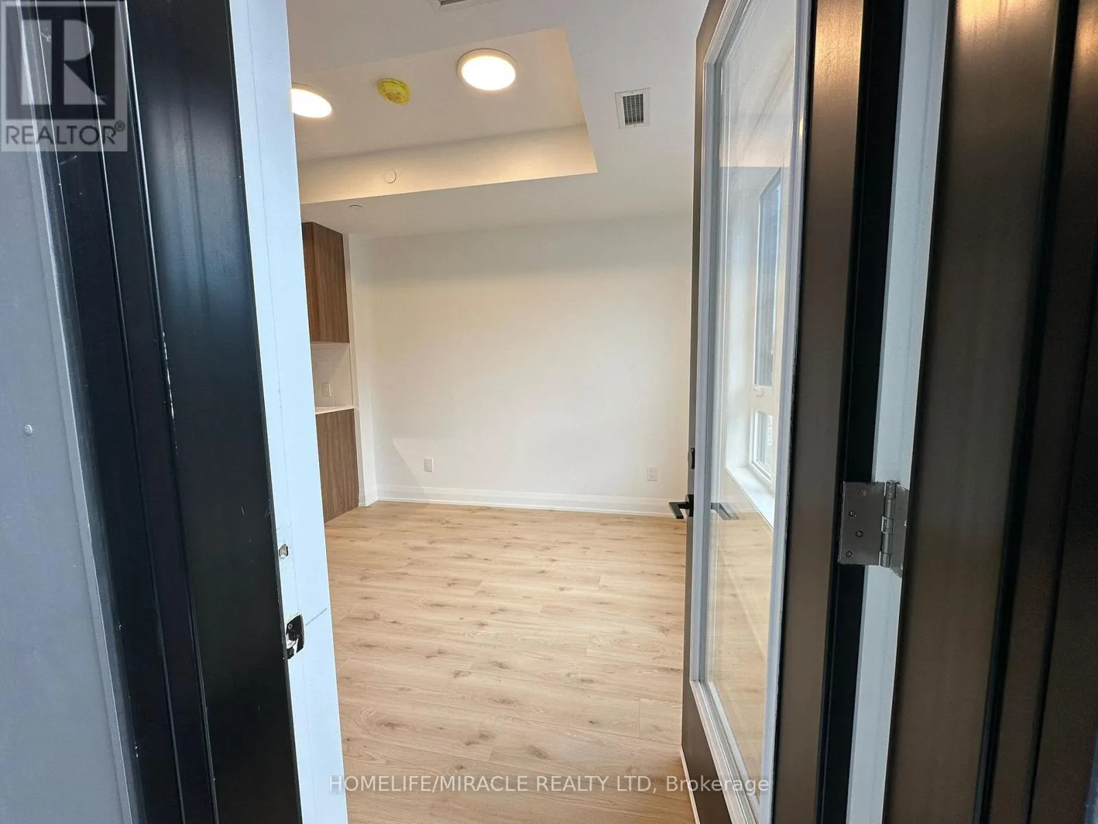 421 - 3250 CARDING MILL TRAIL