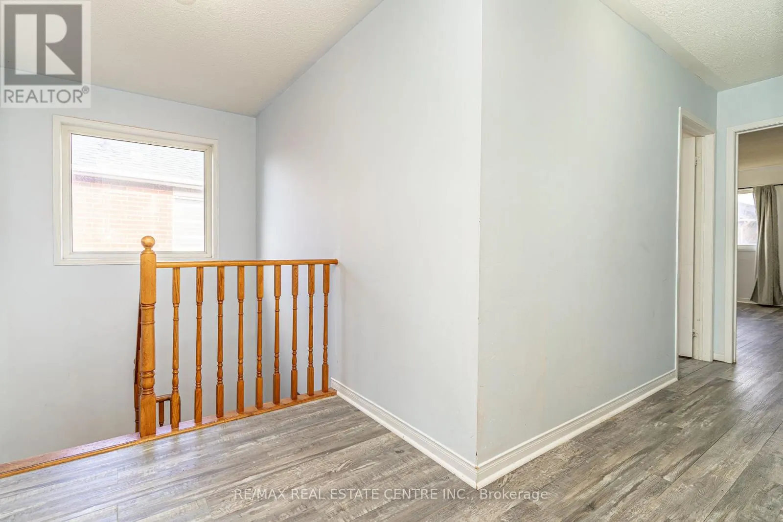 43 TRUMPET VALLEY BOULEVARD