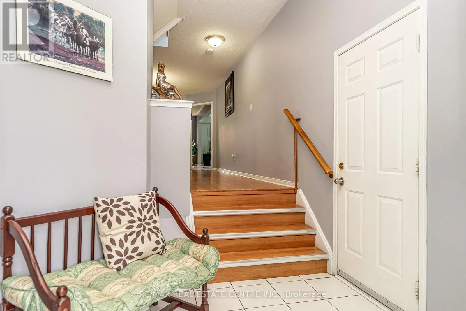 43 TRUMPET VALLEY BOULEVARD