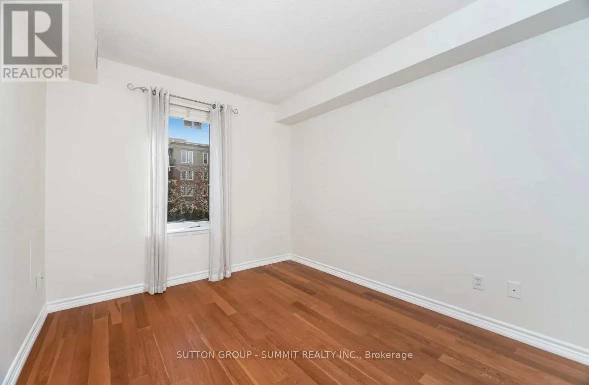 207 - 2300 PARKHAVEN BOULEVARD