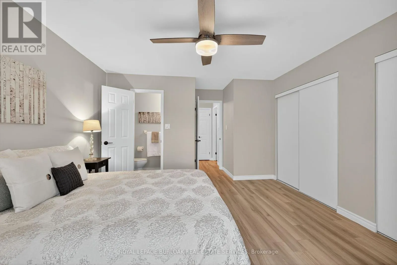 28 - 2015 CLEAVER AVENUE